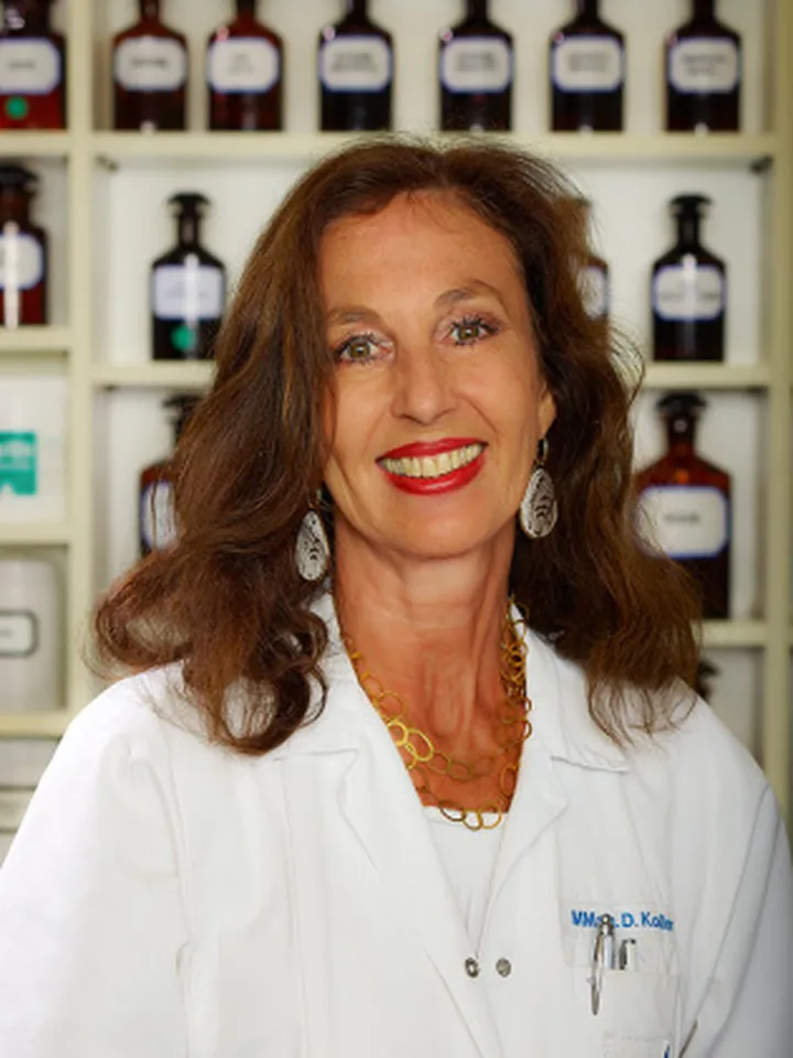 Porträt von MMag. pharm. Doris Koller